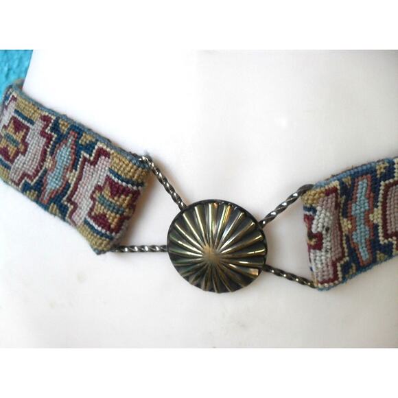 VINTAGE 20'S-40'S NEEDLEPOINT PETITPOINT BELT W/BRASS CLASP GREAT COLORS! 30" - Picture 3 of 10